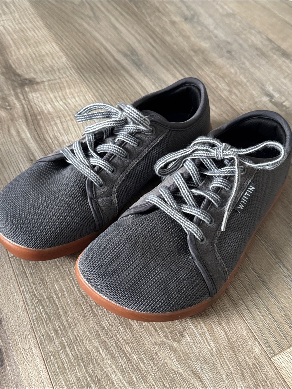 WHITIN Youth Boys Charcoal Canvas Sneakers Size 39 UK (7/7.5)